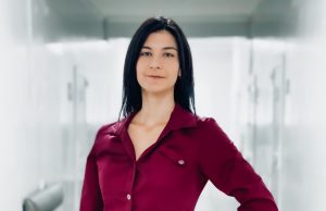 Знайомство з новими спеціалістами Вараської багатопрофільної лікарні продовжується