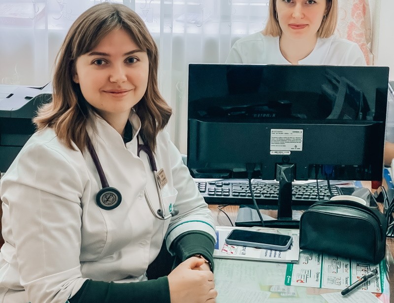 Алла Валеріївна Омельянчук - лікар-кардіолог Вараської багатопрофільної лікарні