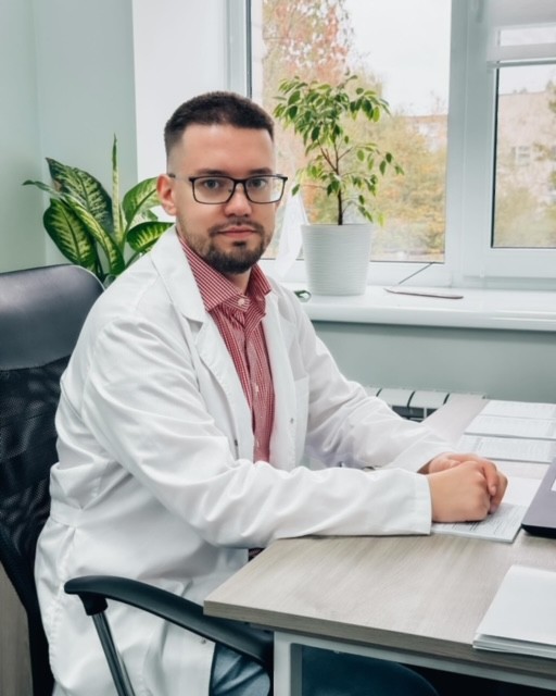 Знайомтеся — новий фахівець лікар-психіатр Роман Юрійович Шевчук Знайомтеся — новий фахівець лікар-психіатр Роман Юрійович Шевчук